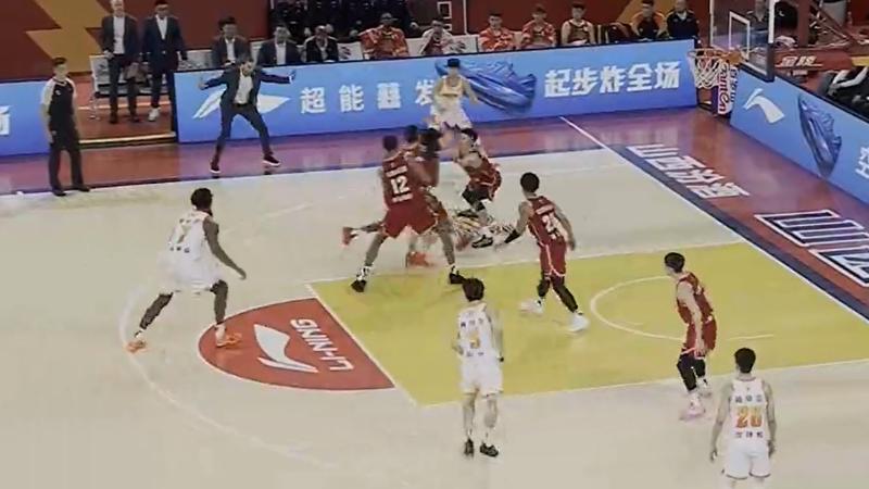 10月25日CBA常规赛 山西 – 江苏 全场录像【全场录像+集锦】